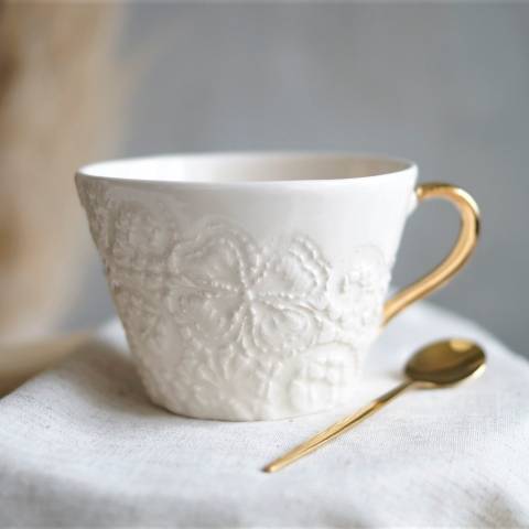 Grace tea cup